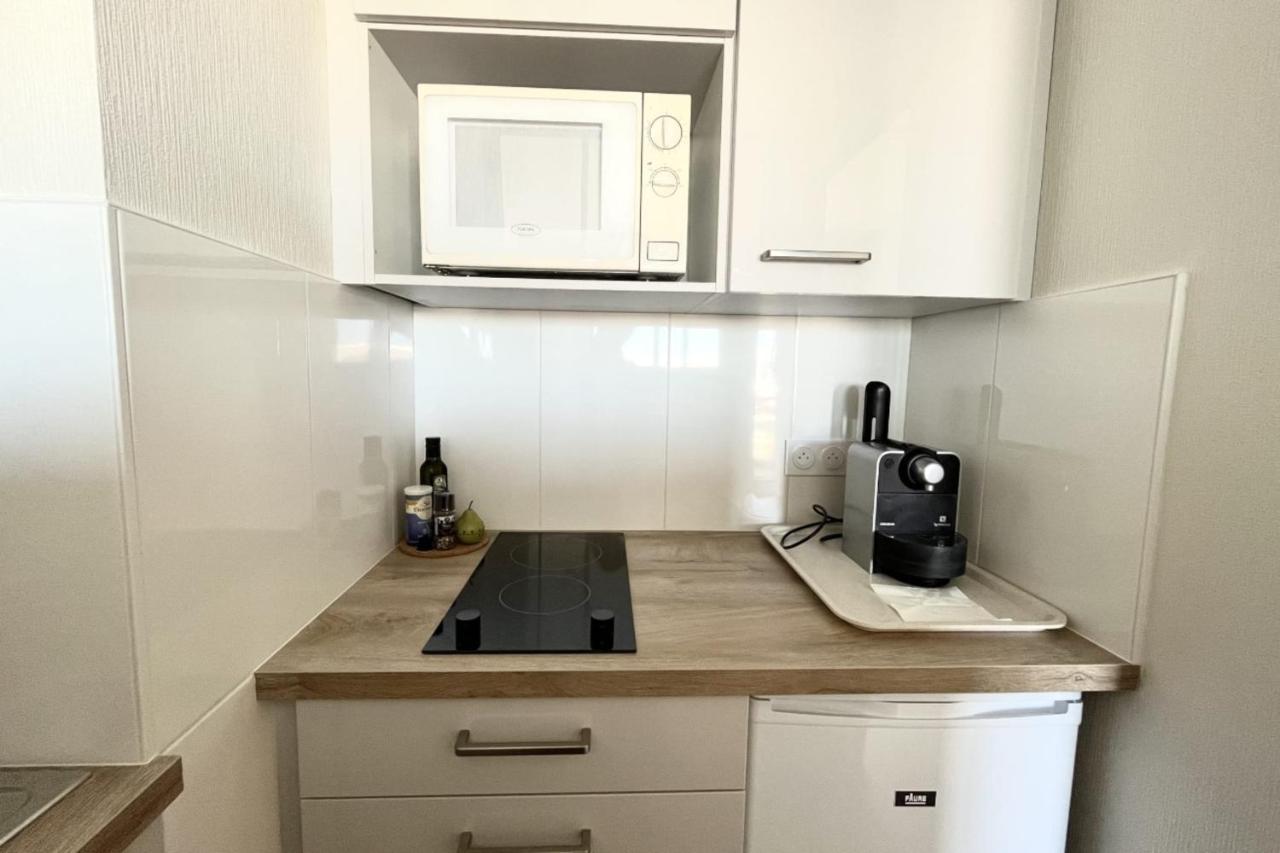 Pretty And Bright Studio With View On The Harbor Les Sables-dʼOlonne Extérieur photo