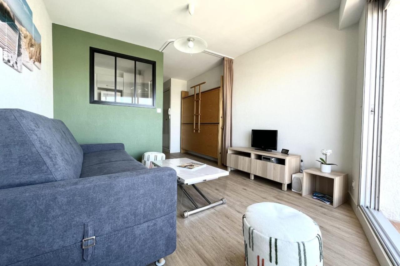 Pretty And Bright Studio With View On The Harbor Les Sables-dʼOlonne Extérieur photo