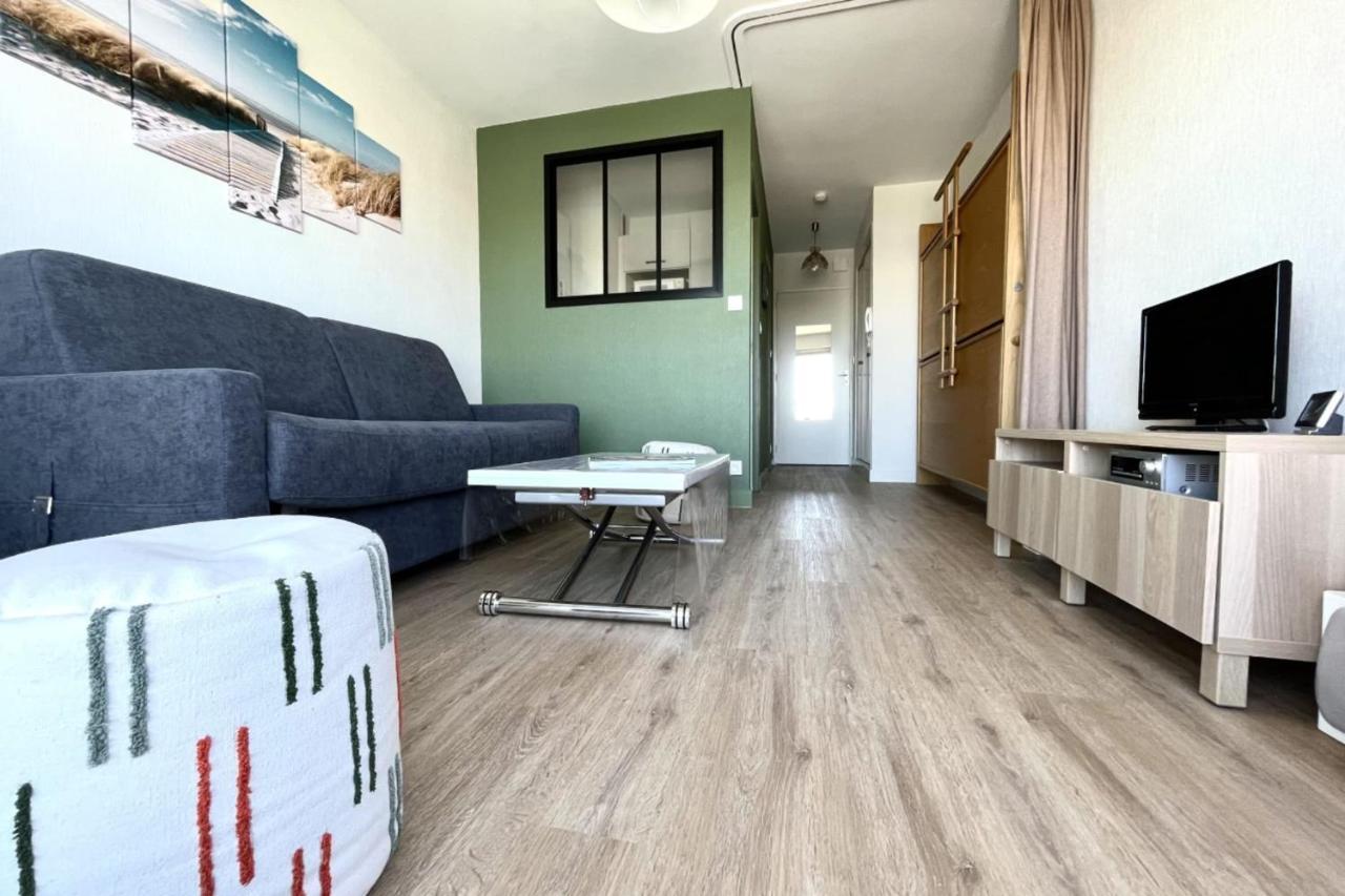 Pretty And Bright Studio With View On The Harbor Les Sables-dʼOlonne Extérieur photo