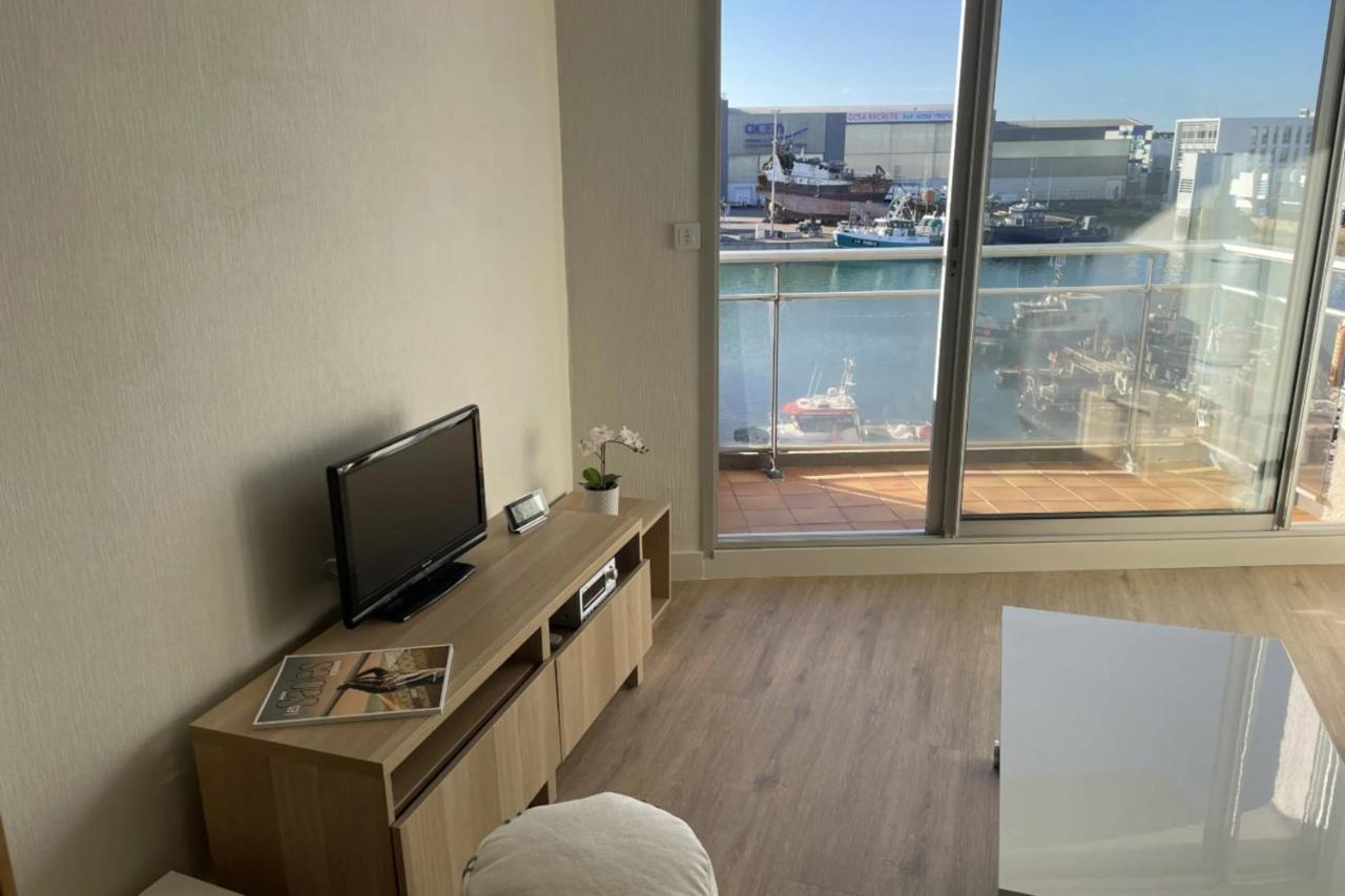 Pretty And Bright Studio With View On The Harbor Les Sables-dʼOlonne Extérieur photo
